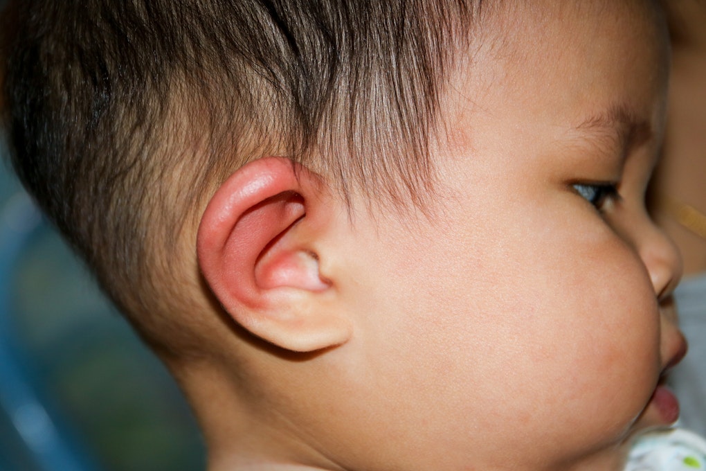 Swelling Behind The Ear Causes And How To Reduce Swelling Buoy